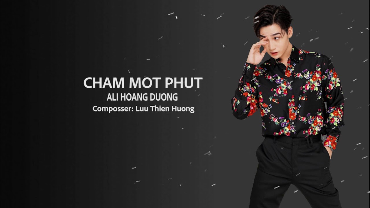 Chậm Một Chút