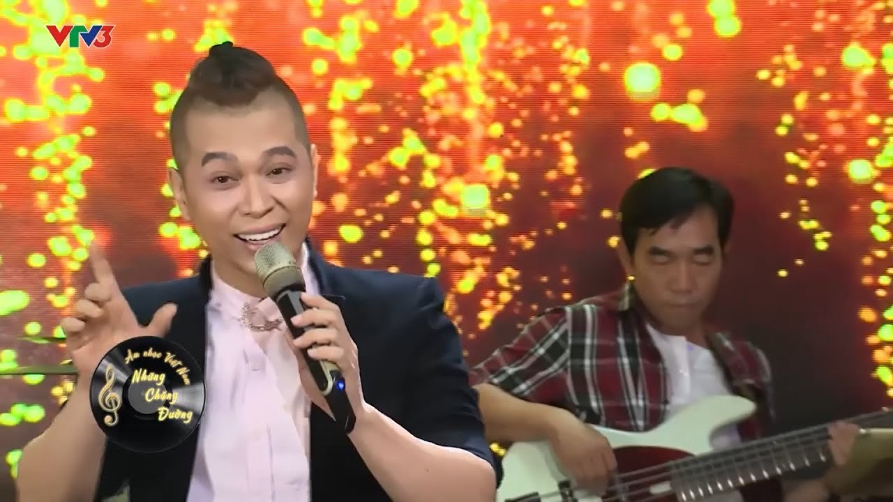Chẳng Có Em