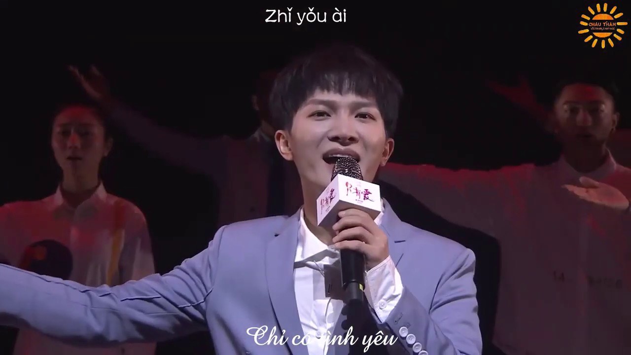Chỉ Có Tình Yêu (只有爱)