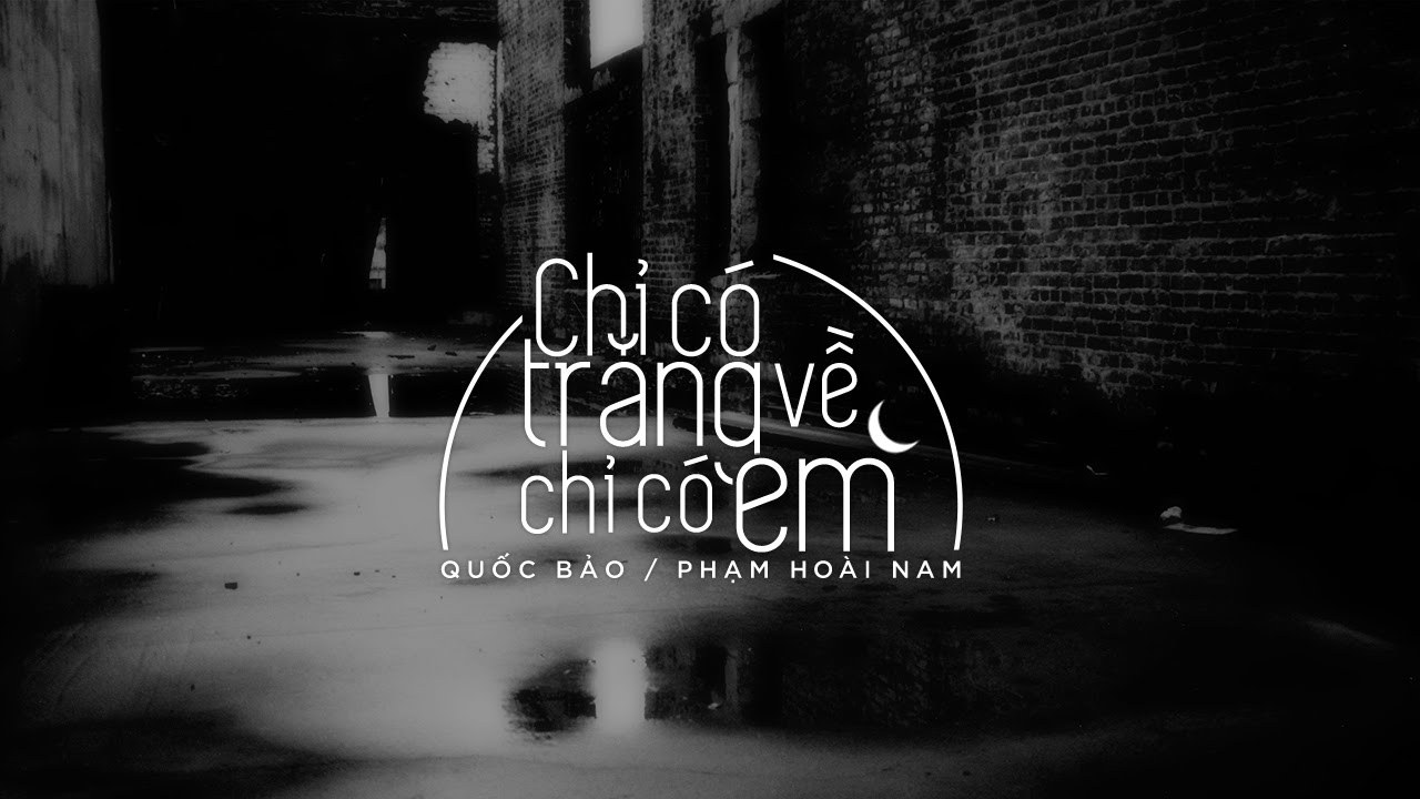 Chỉ có trăng về chỉ có em