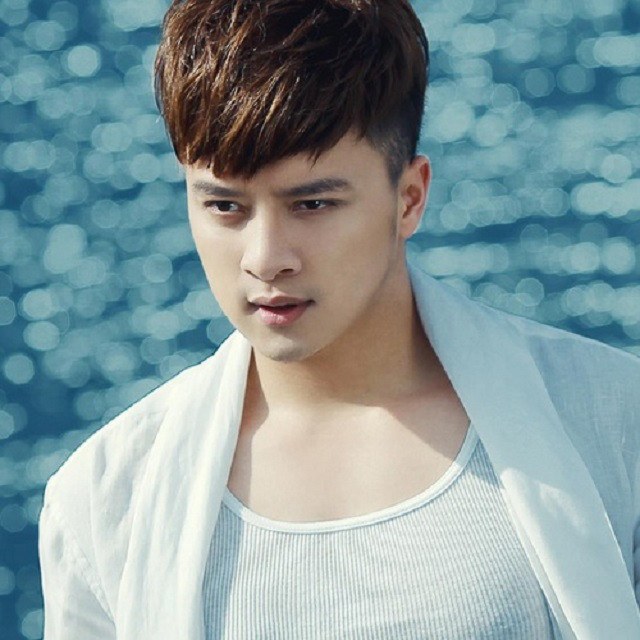 Chia đôi vầng trăng