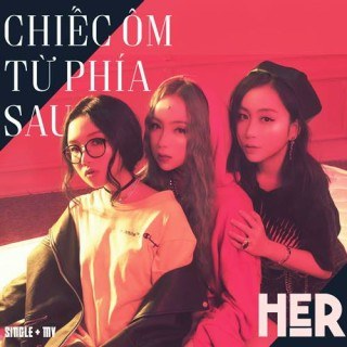 Chiếc Ôm Từ Phía Sau