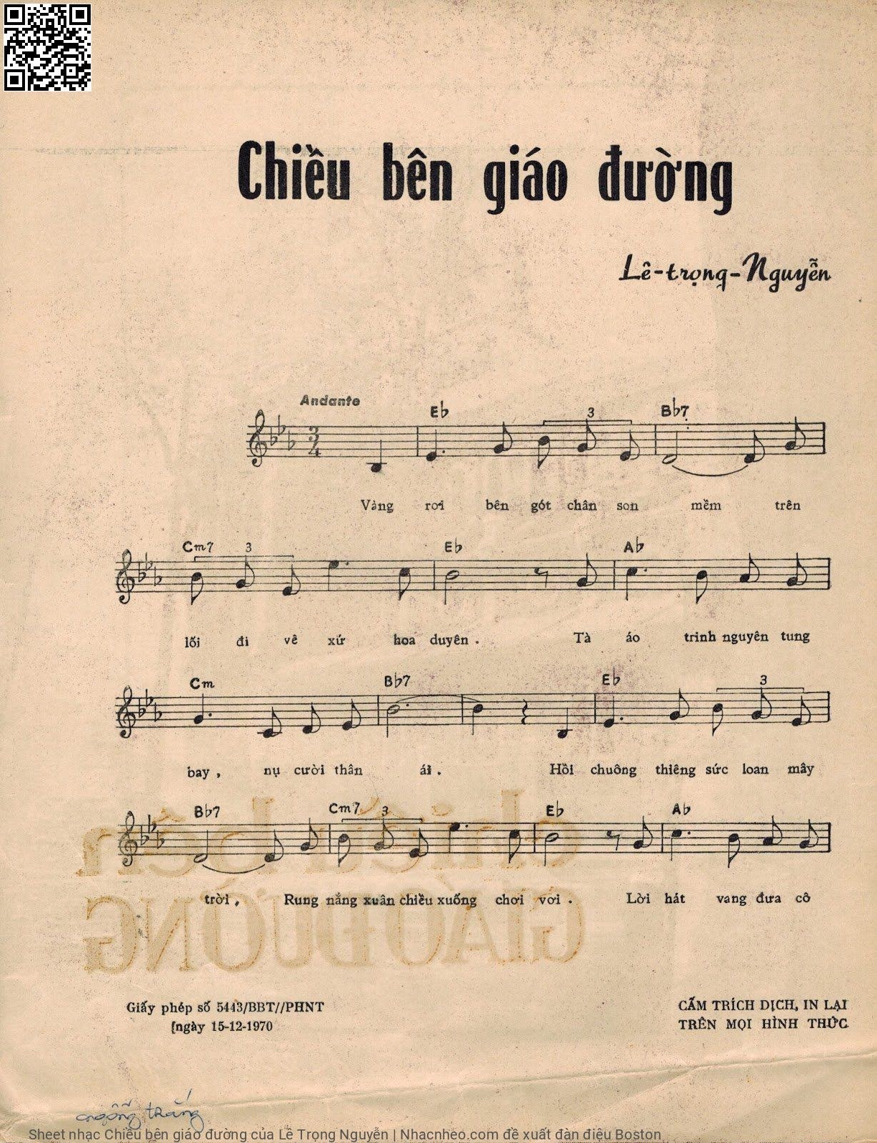 Chiều bên giáo đường