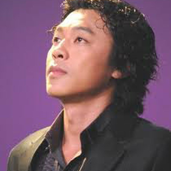 Chiều khóc cho người