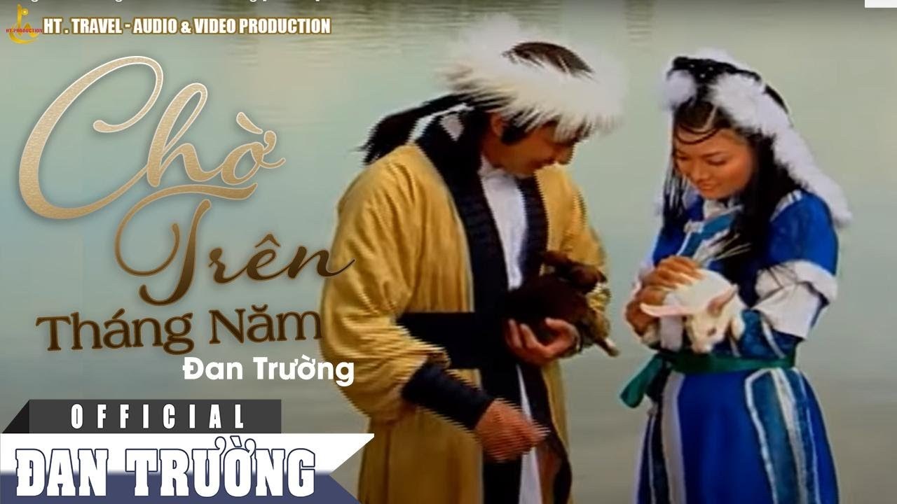 Chờ Trên Tháng Năm
