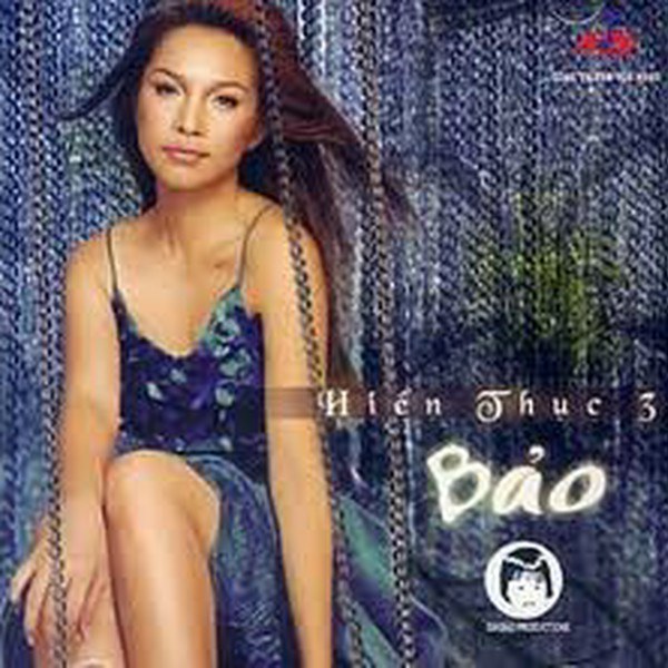 Chuyện Tình Trong Tủ Kính