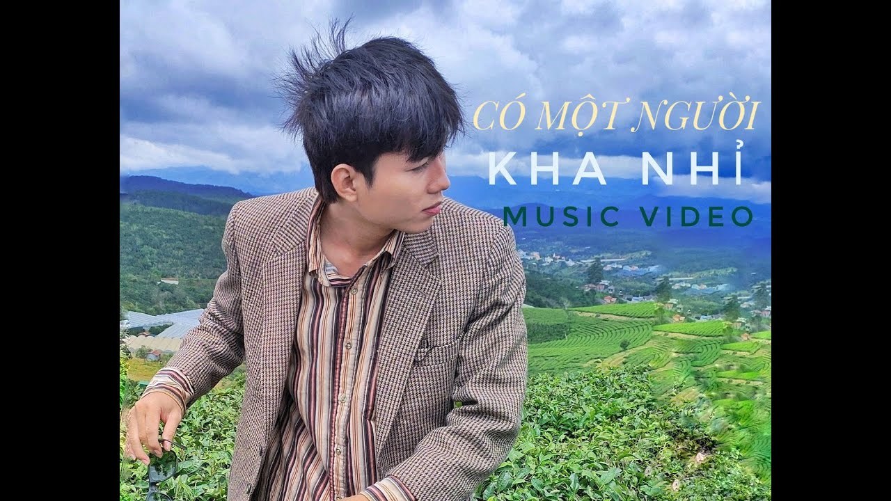 Có Một Người