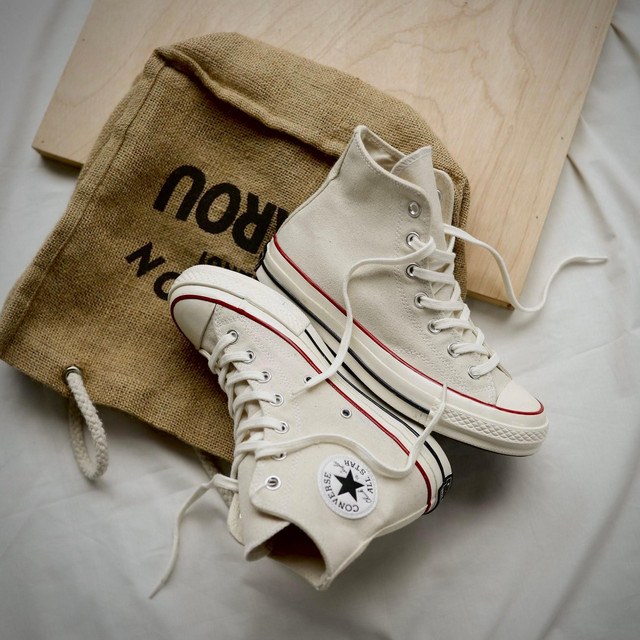 Converse Màu Kem