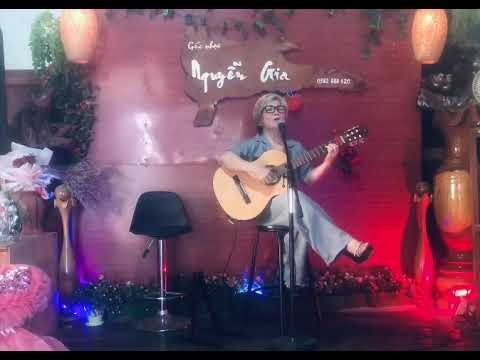 ĐÊM MỎNG