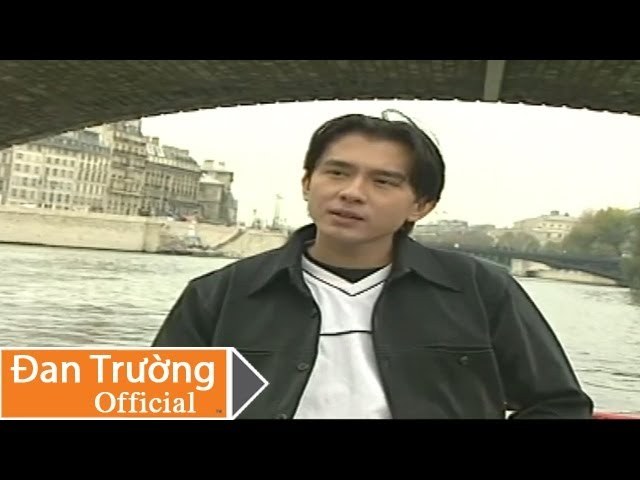Đợi Chờ Phố Xưa