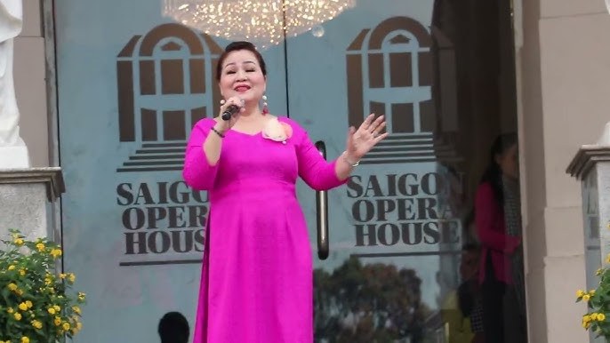 Đường Tàu Mùa Xuân