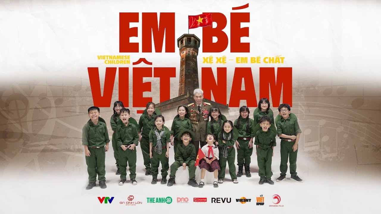 Em Bé Việt Nam