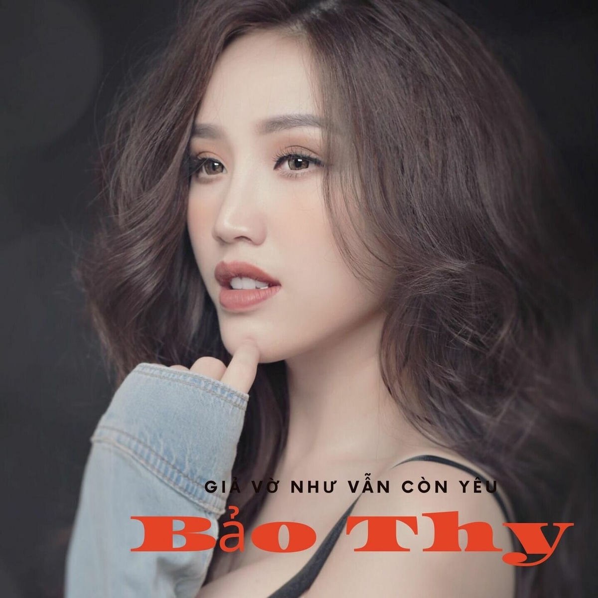 Giả vờ như vẫn còn yêu