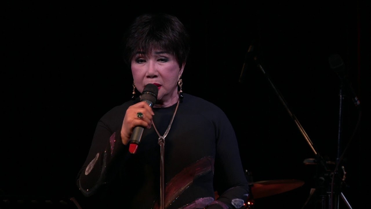 Giữ lại cuộc tình em