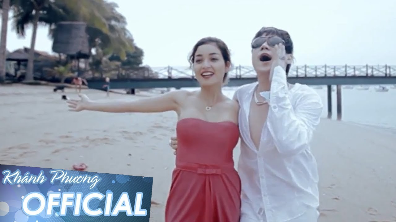 Hạnh Phúc Chỉ Là Dối Lòng