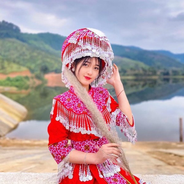 Hlub Nrog Kua Muag