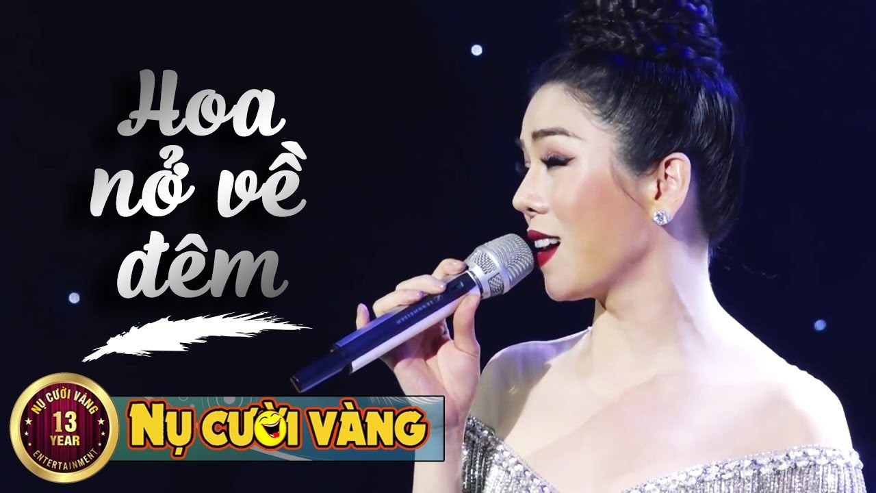Hoa Nở Về Đêm