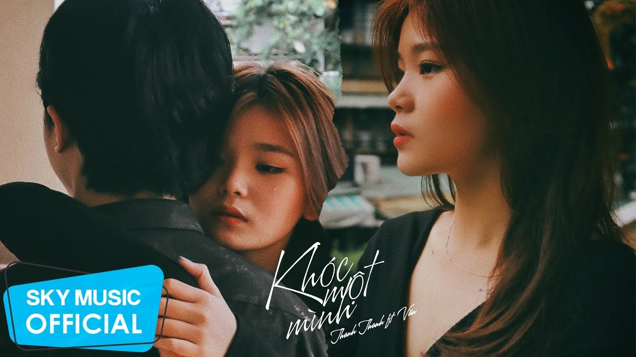 Khóc Một Mình