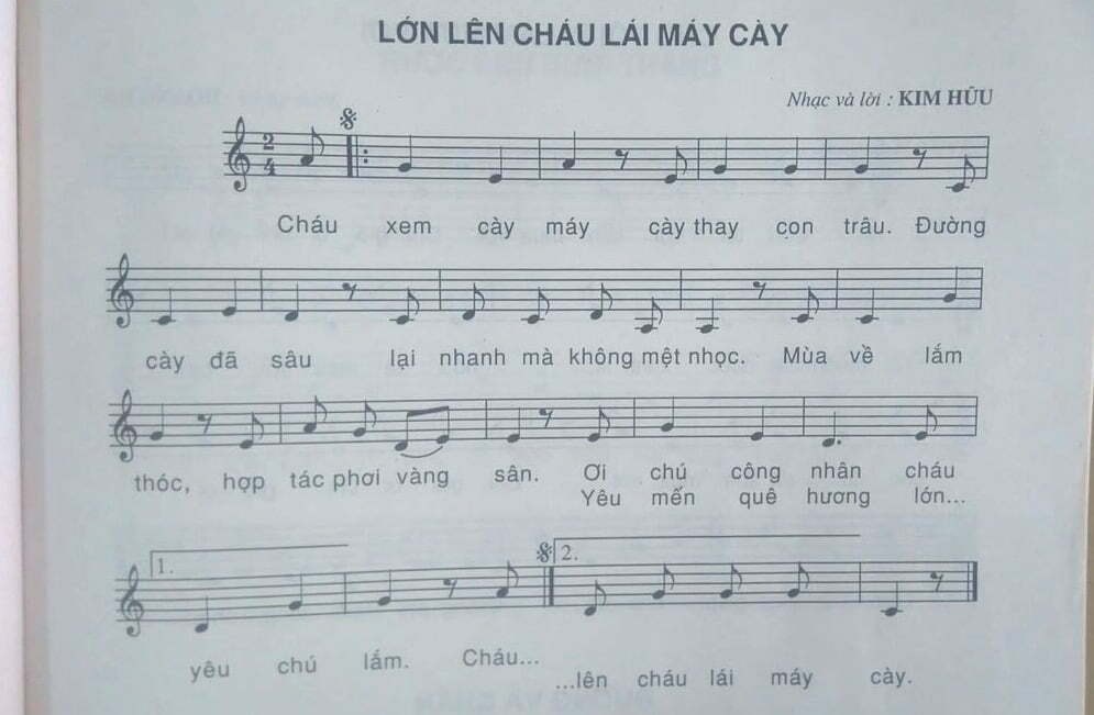 Lớn lên cháu lái máy cày