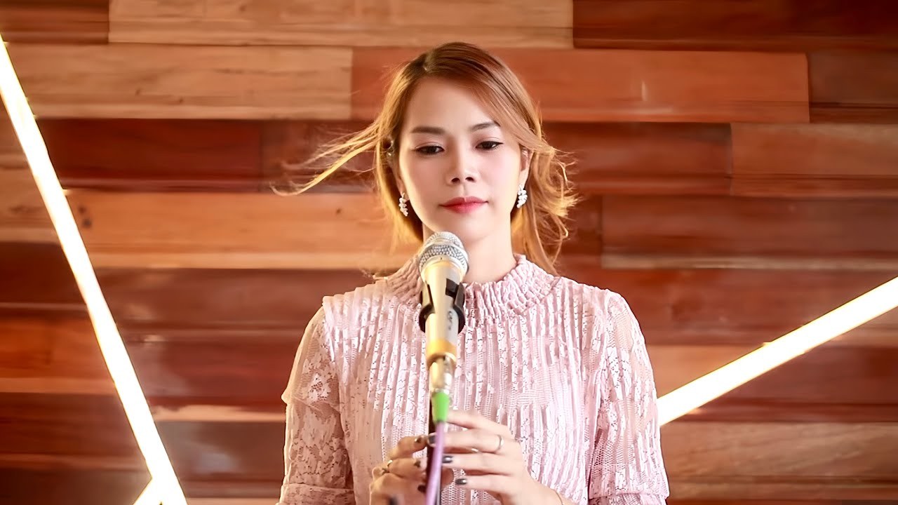 Mỗi giây mỗi phút