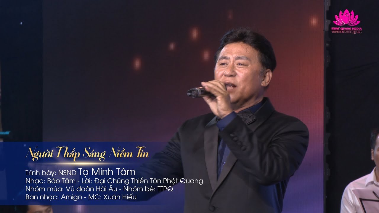 Người thắp sáng niềm tin
