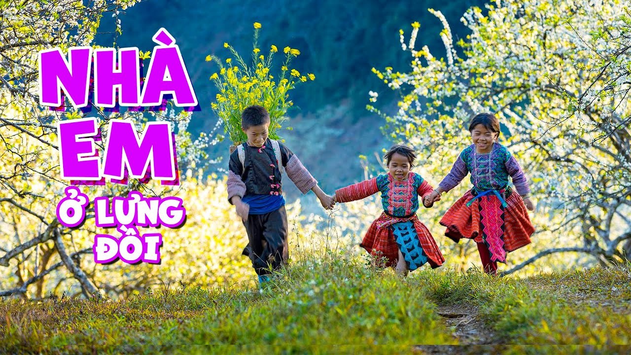 Nhà em ở lưng đồi