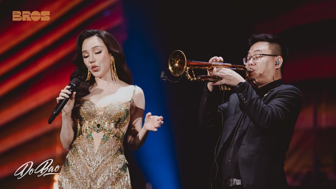 Những Khung Trời Khác 