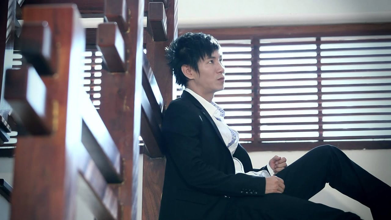 Nỗi Đau Chạm Vào Tim