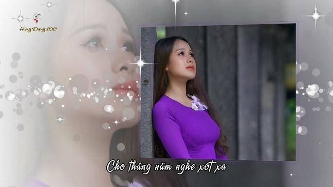 Nụ cười tím