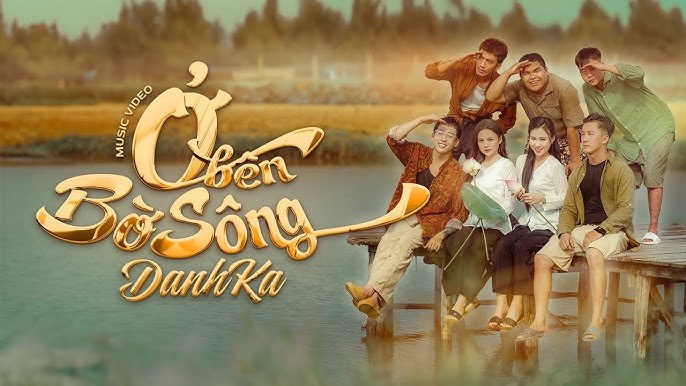 Ở Bên Bờ Sông