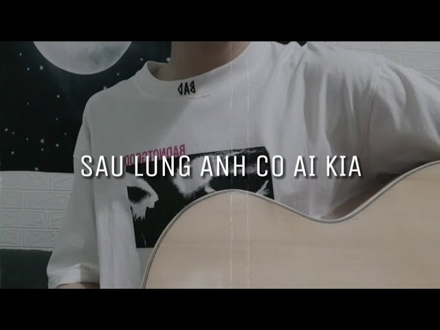 Sau Lưng Anh