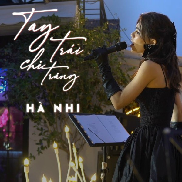 Tay Trái Chỉ Trăng