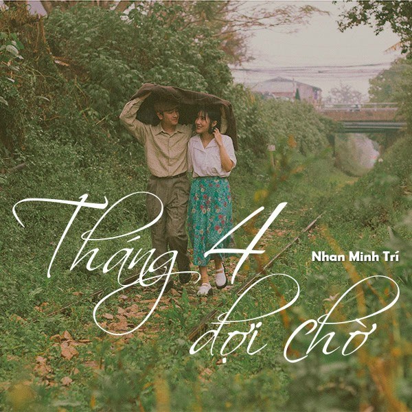 Tháng Tư Đợi Chờ