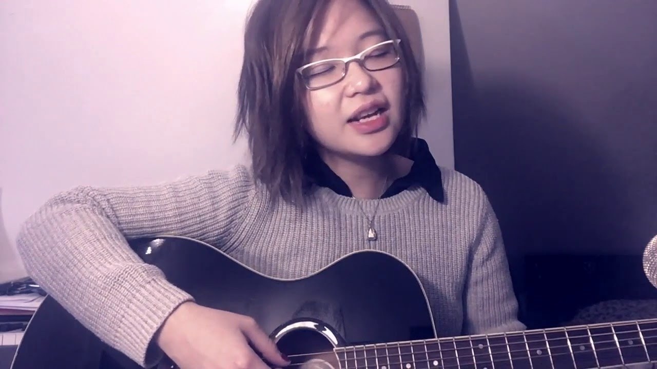 Thư tình chàng ca sỹ
