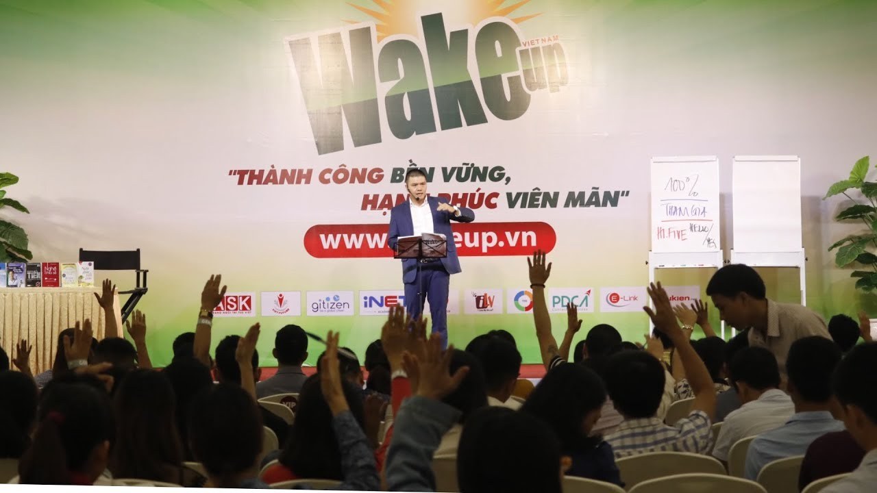 Thức dậy Việt Nam ơi