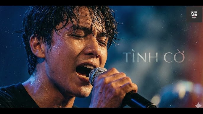 Tình cờ ai