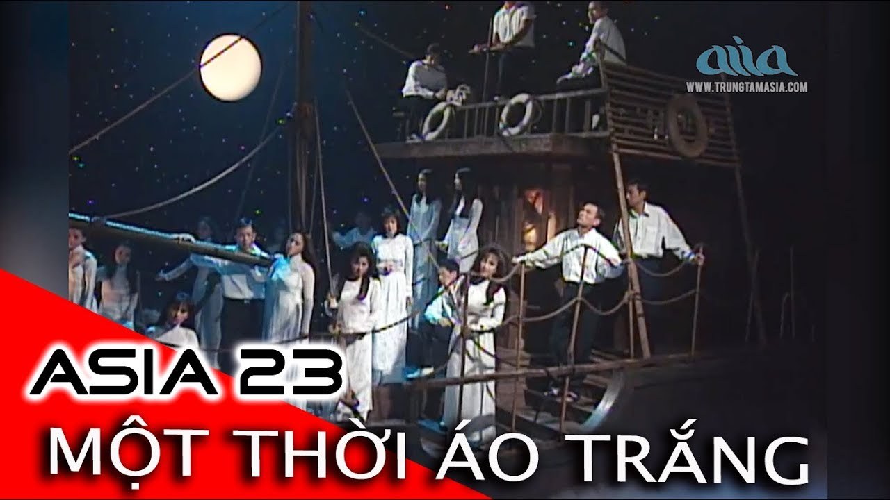 Tình đầu một thời áo trắng