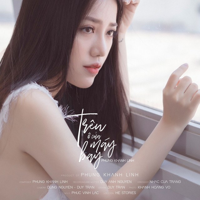 Trên Ô Cửa Máy Bay